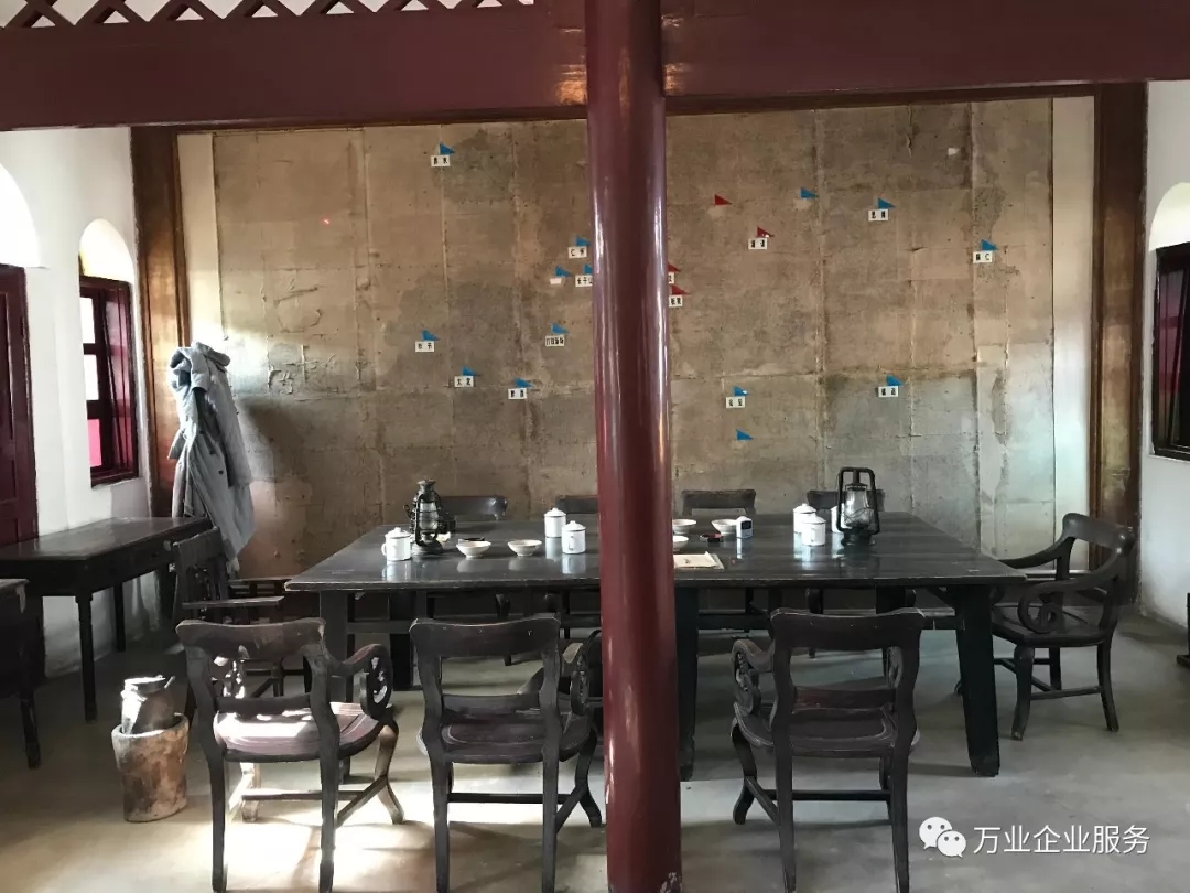 汽車開(kāi)動(dòng)分割線